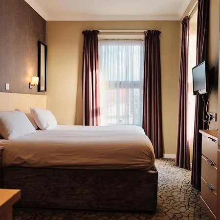 Hotel De Normandie 3*