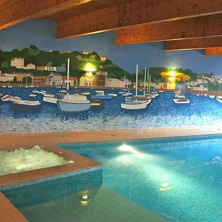 Hotel De Normandie 3*